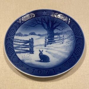1971 Royal Copenhagen Christmas plate